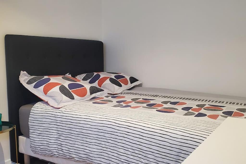 Tulsa Home - Superbe Appartement De Deux Chambres - Avec Terrasse Privee Osny Esterno foto